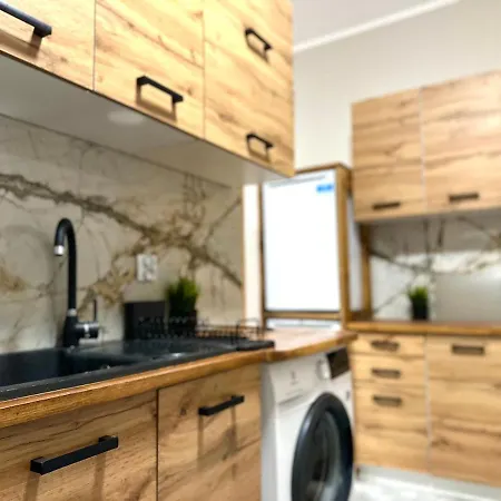 Mmrent Swamp グダニスク