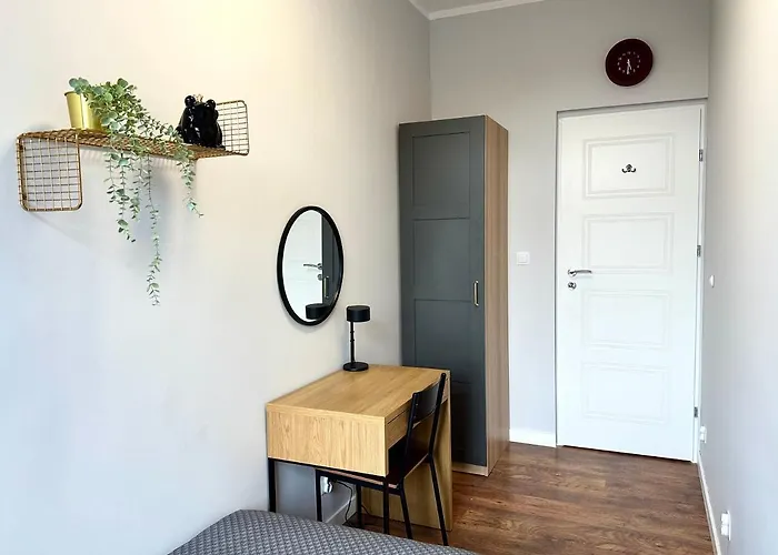 Mmrent Swamp Homestay szállás *