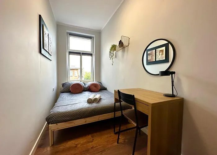 Mmrent Swamp Homestay szállás